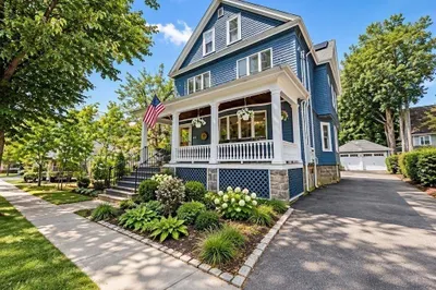 217 Pleasant Street 1