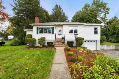 465 Wood Ln