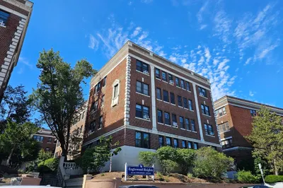 137 Englewood Ave #32 1