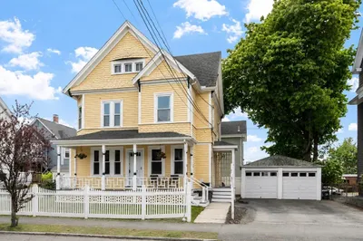 26-26a Richardson Avenue 1