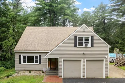 210 Brickyard Rd 1