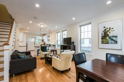 1 Larose PL #L