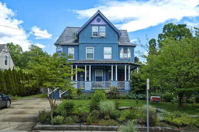 45-47 Barnard Ave 1