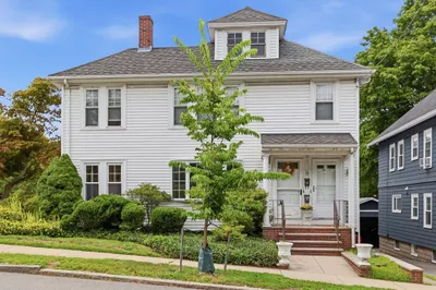 131 Highland Ave #1