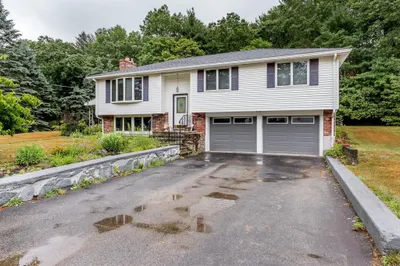 5 Charles Drive 1