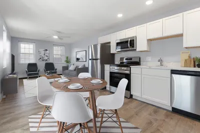 23 Chestnut St #1L
