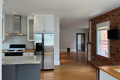 28 Albion St. #2