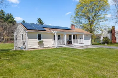 256 Bolton Rd 1