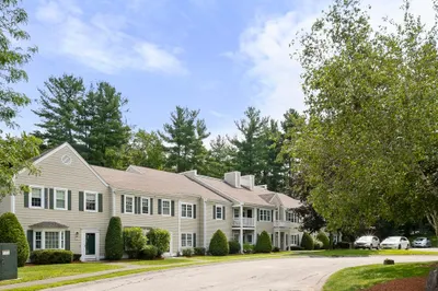 300 Brookside Dr #F 1