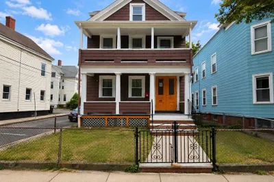 23 Mount Vernon St #2