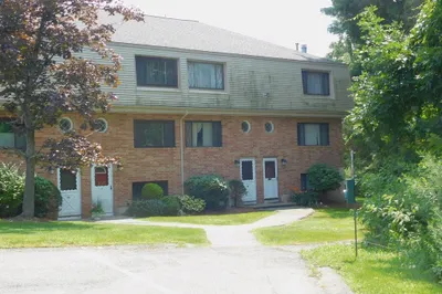 241 Farrwood Dr #241 1