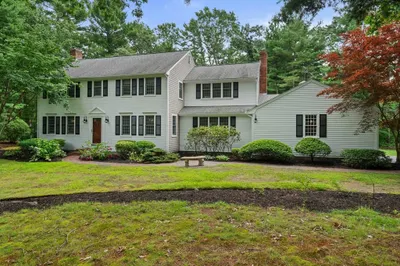 97 Island Creek Rd 1