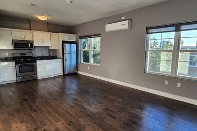 41 Saratoga St #4F