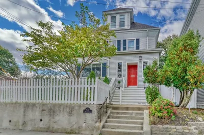 436 Baker St