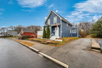 80 Winnepurkit Ave