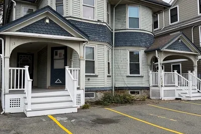 13-1r Mansfield St #2