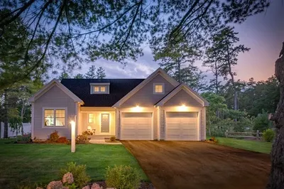 19 Wisteria Rd