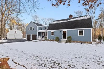 126 Old Oaken Bucket Rd 1