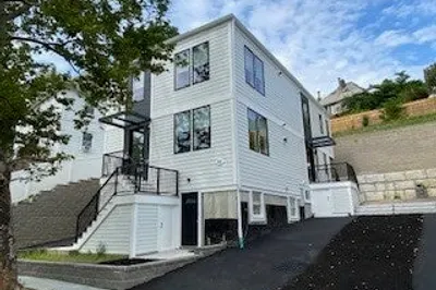 92 Walnut Street #2