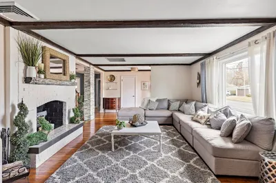 68 Linden Ave 1