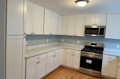 90 Fernwood Ave #2 1