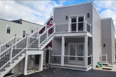 172 Cowper St #2 1