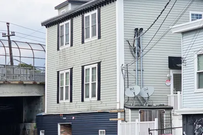 213-215 Burrill St 1