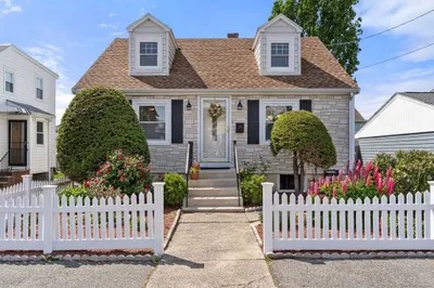 34 Graves Road 1