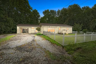 7 Woodland Dr 1