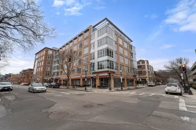 700 Harrison Ave #516 1