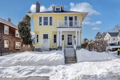 62 Ainsworth Street 1