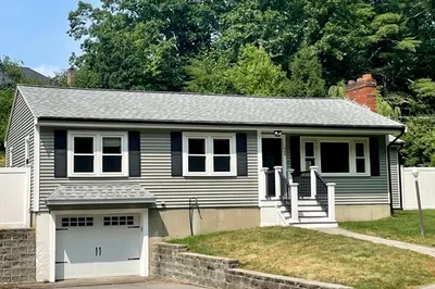 400 Andover St 1