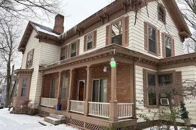 19 Walnut St
