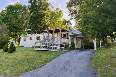 3 Heritage Dr 1