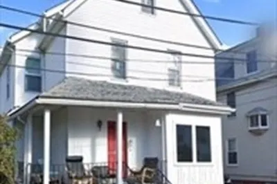 25 Delaware Street