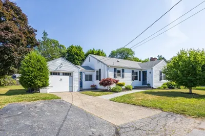 40 Greenfield Rd 1