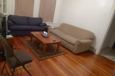 862 Huntington Ave #2