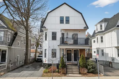 70 Pearson Ave #3