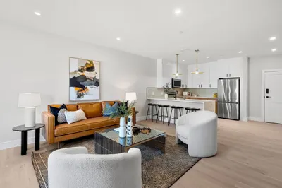 27 Guild Street #106 1
