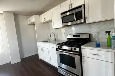 164 Prospect St #2