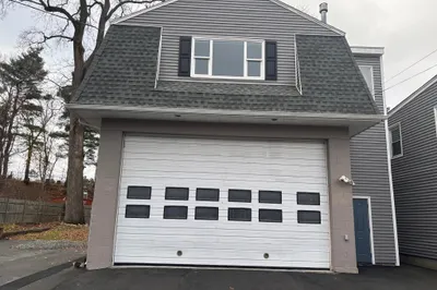 39 Raymond Street Garage 1