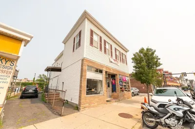 133 Main St 1