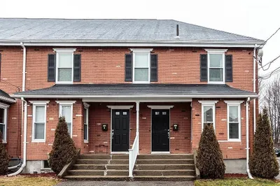 13 Hartwell St #4