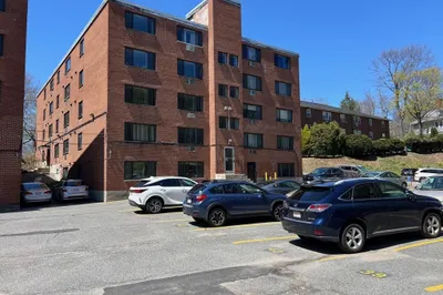 205 Kent Street #36