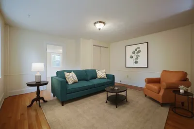 16 Beacon Place #16