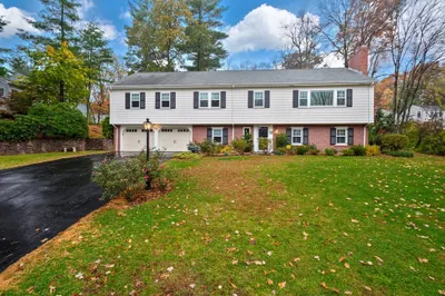 29 Pilgrim Dr