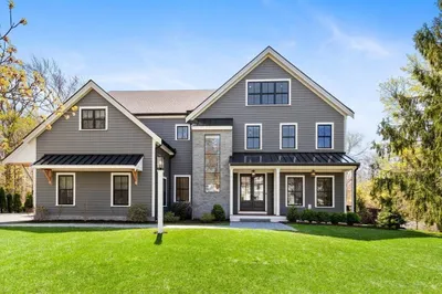 7 Fulton Rd