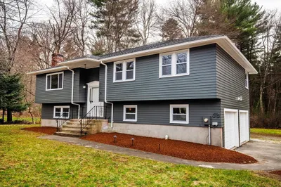30 Independence Road 1