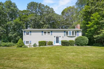 12 Wedgewood Lane 1