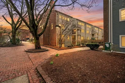 28 Federal St #10